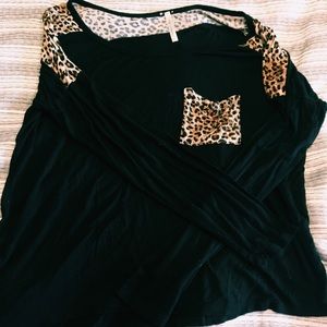 women’s long sleeve shirt